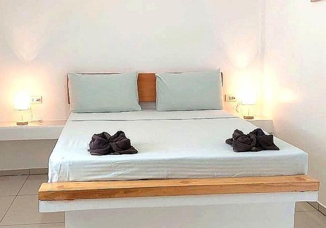 Astillo'S Guest Houses Moalboal Quarto foto